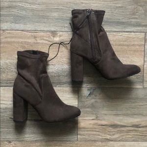 Women’s Donnie Side Zipper Sock Booties
